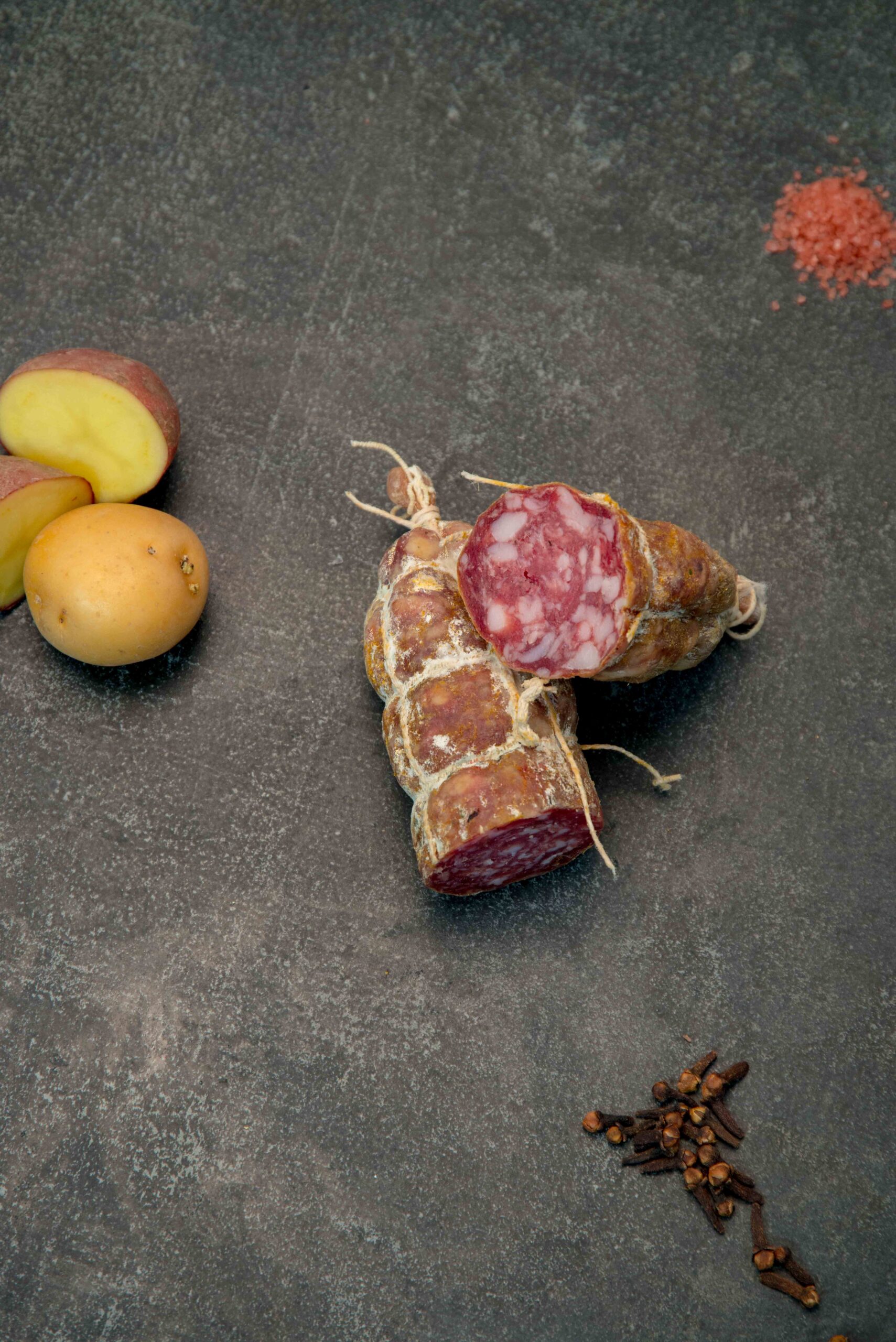 Salame di suino al vino rosso